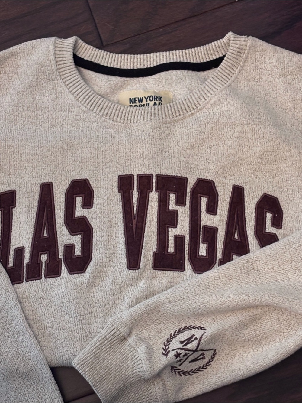 Cozy New York Brand Las Vegas' Crewneck Sweatshirt